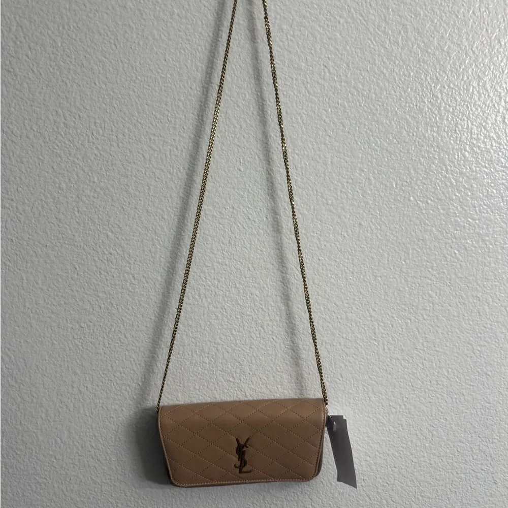 Brand new  Saint Laurent Tan Quilted Crossbody phone Bag - Picture 2 of 10